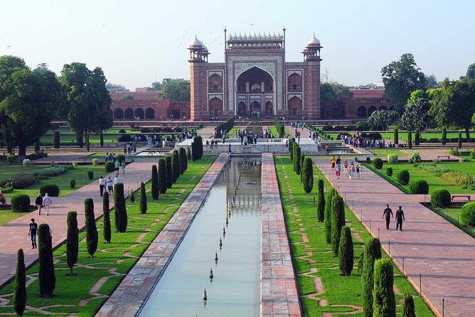 Taj Mahal Private Tour From Delhi