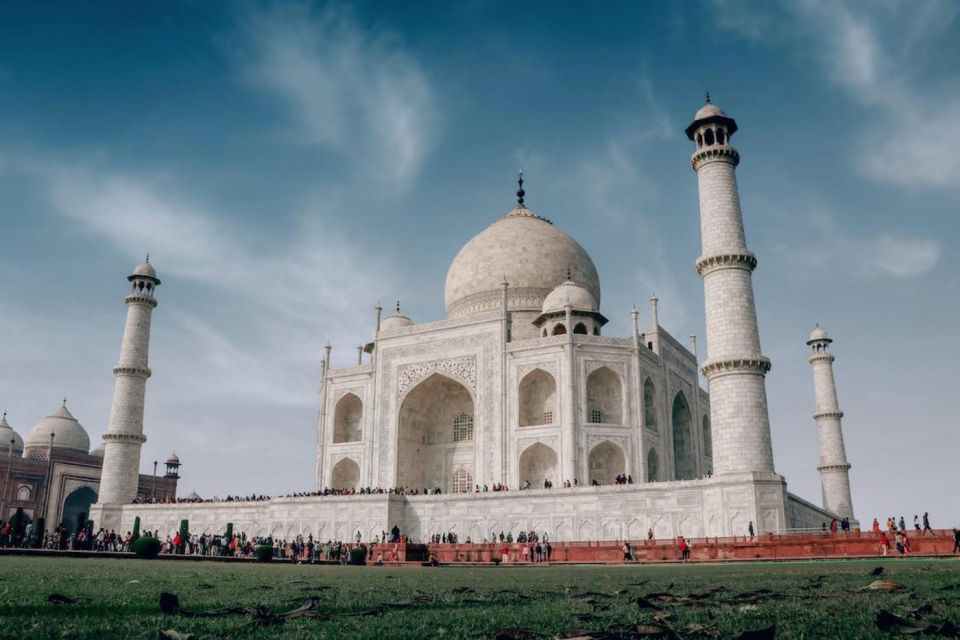 Taj Mahal Sunrise & Agra Fort Tour With Fatehpur Sikri - Booking Details