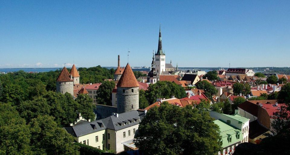 Tallinn: Private Walking Tour - Experience Highlights