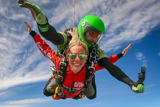 Tandem Skydiving Algarve From 15.000ft — 5000m - Logistical Information Details