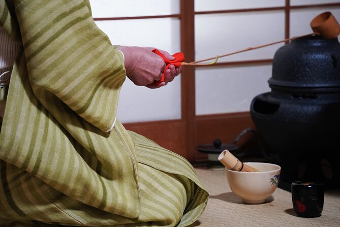 Tea Ceremony in Kyoto SHIUN an - Tea Ceremony Attire and Accessories