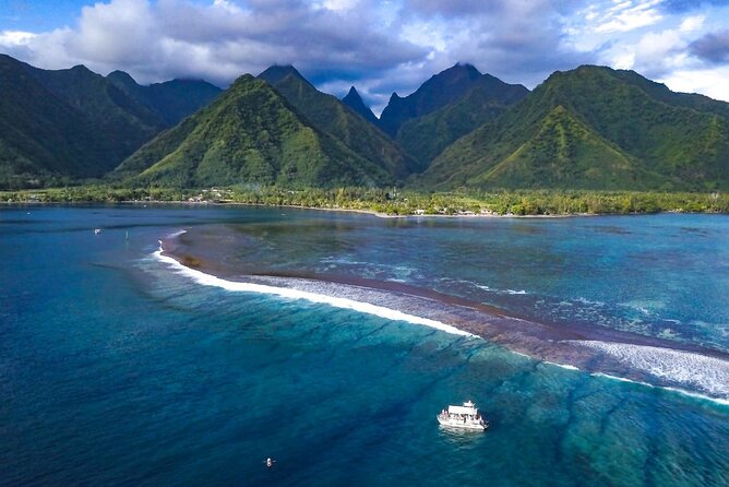 Teahupoo Wave Watching - Wave Characteristics