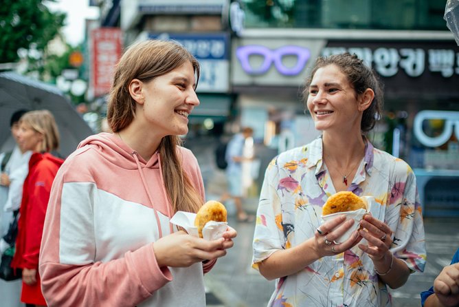 The Award-Winning PRIVATE Food Tour of Seoul: The 10 Tastings - Spicy Tteokbokki Experience