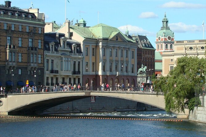 The Charms of Stockholms Old Town With a Taste of Vikings Mead - Experiences Included in the Tour