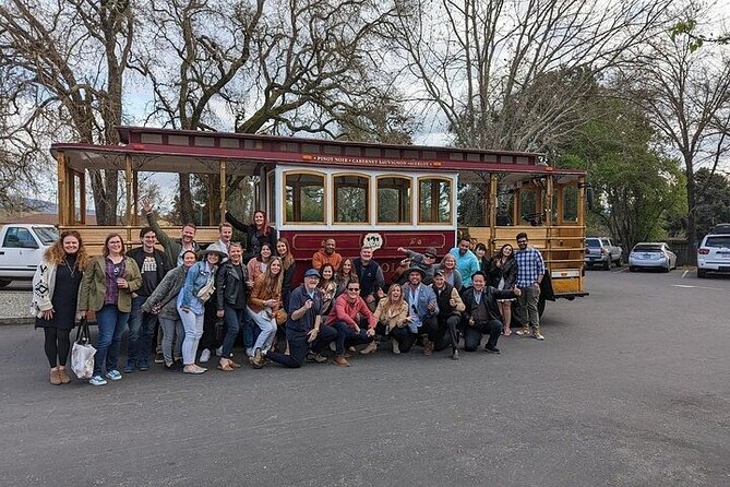 The Original Napa Valley Wine Trolley "Up Valley" Castle Tour - Lunch Experience