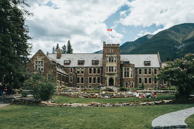 The Sights of Banff: a Smartphone Audio Walking Tour - Meeting Point and Logistics