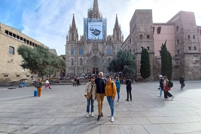 The Wonders of Architecture 2 Hours on Foot in Barcelona - Walking Tour Itinerary Highlights