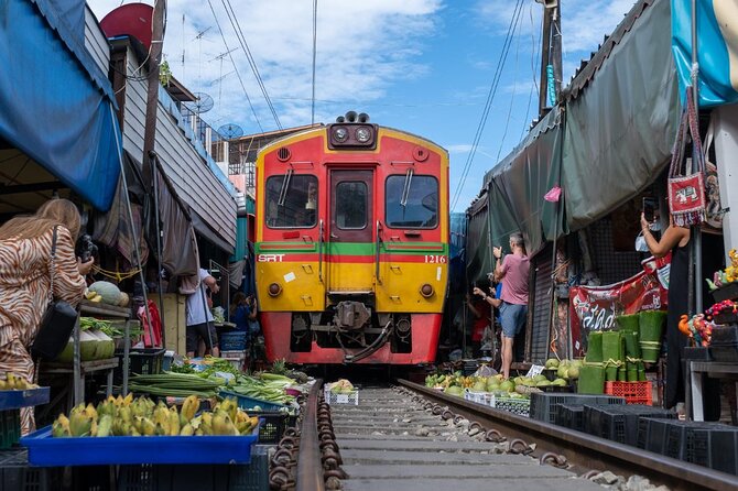 Tour in Maeklong Railway, Floating Market and Ayutthaya - Insider Tips for Visitors