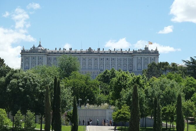 Tour of the Royal Gardens and Royal Palace of Madrid - Palace of Madrid: Historical Opulence