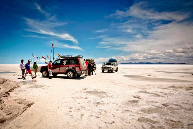 Tour Salar De Uyuni 3 Days 2 Nights Including Incahuasi Island, Highland Lakes, and Geysers - Tips for Highland Lakes and Geysers