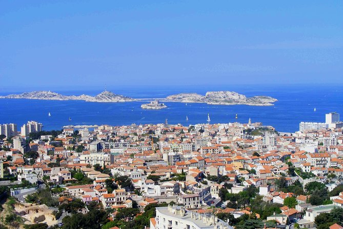 Touristic Highlights of Marseille a Private Half Day Tour With a Local - Le Panier District