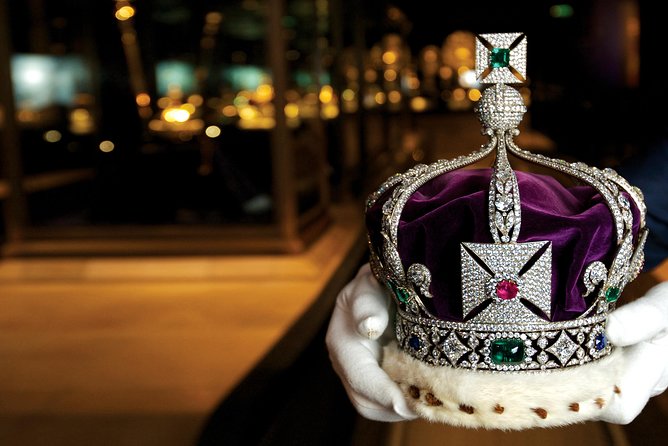 Tower of London: Entry Ticket, Crown Jewels and Beefeater Tour - Tour Highlights and Inclusions