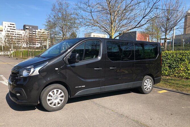 Transfer Paris to Airport CDG and ORLY 8 Pax - Meeting and Pickup Details