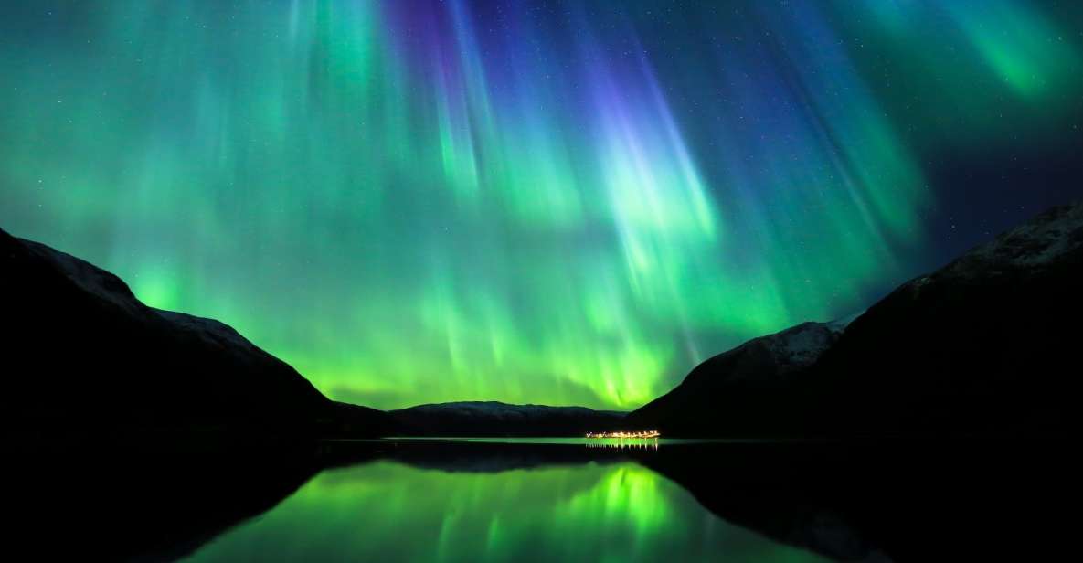 Tromsø: Northern Lights Chase With Free Photos - Experience Information