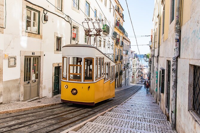 Tuk Tuk Experience Through the Historic Neighborhood of Alfama - Inclusions in the Tuk Tuk Experience