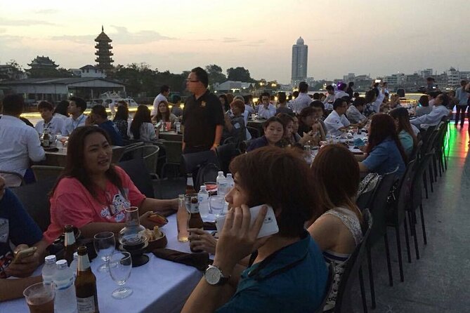 Twilight Dinner Cruise Along Chao Phraya River in Bangkok - Logistics and Meeting Details