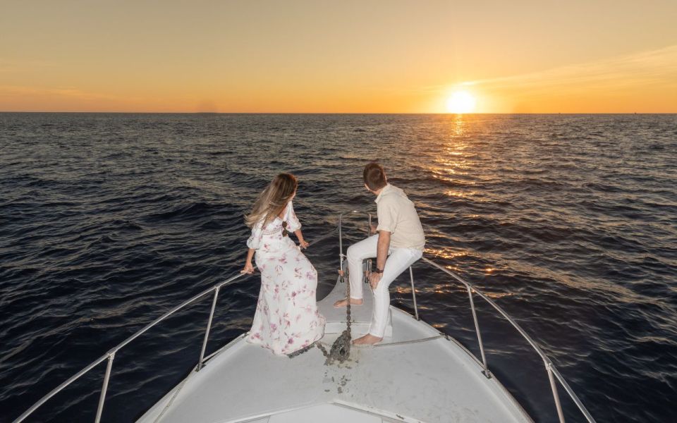 Two Hours Private Boat Tour at Cabo San Lucas Bay - Experience Highlights