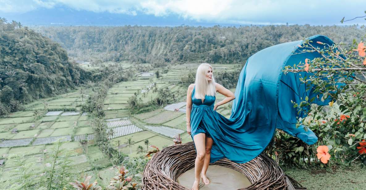 Ubud : Jungle Swing, Tample and Waterfall Tour - Booking Information