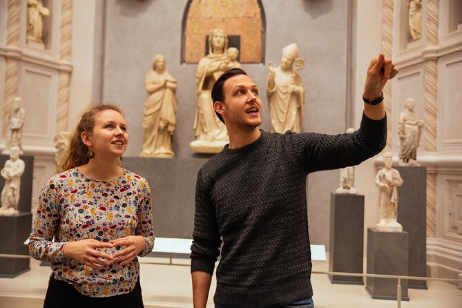 Uffizi Gallery Inside Out: Private Tour With Locals - Inclusions and Costs