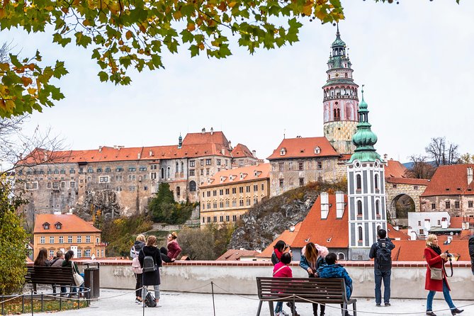 UNESCO Cesky Krumlov From Prague With Guided Tour and Transfer - Transportation and Logistics Details