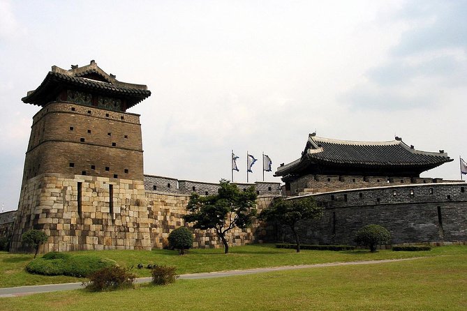 UNESCO World Cultural Heritage Site - Suwon Hwaseong Fortress Private Day Trip - Historical Significance of the Fortress