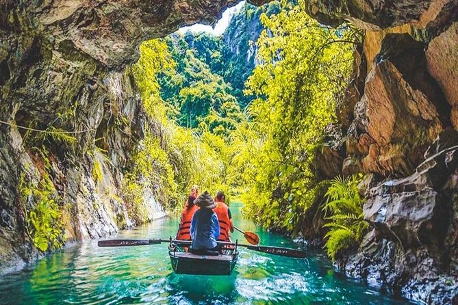 Unique Private Mua Cave Tam Coc Hoa Lu Biking Hiking Boat Trip - Tranquil Boat Trip in Tam Coc