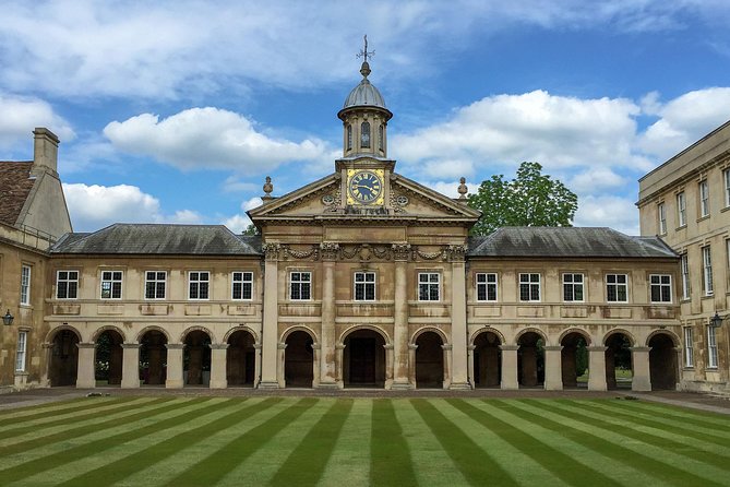 University Walking Tour - Visitor Reviews