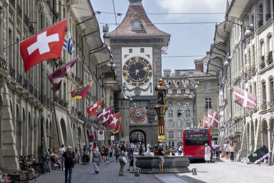 Unveiling Bern's Beauty: Cultural Exploration in the Capital - Vibrant Marketplaces and Streets