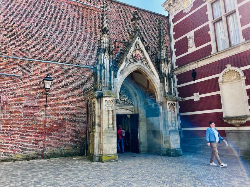 Utrecht: Highlights and Secrets With a Walking Tour - Tour Experience Highlights