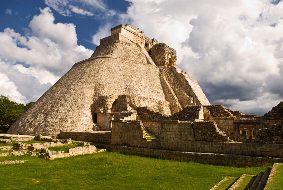 Uxmal and Kabah: One-Day Tour With Transportation - Tour Experience
