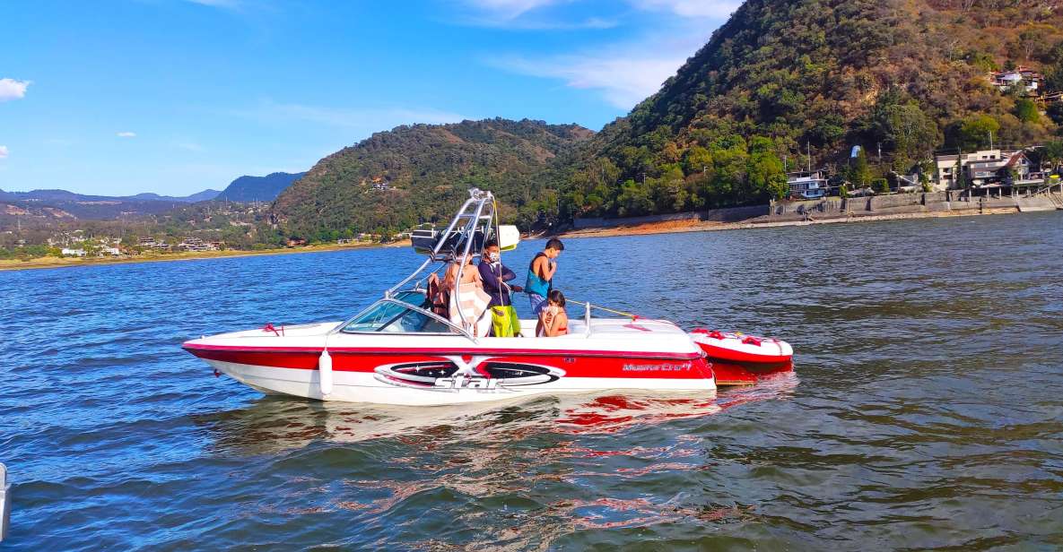 Valle De Bravo: Fast Boat With Aquatic Activities - Location Details