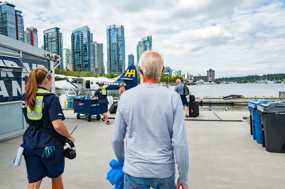 Vancouver: Extended Panorama Flight by Seaplane - Review Summary
