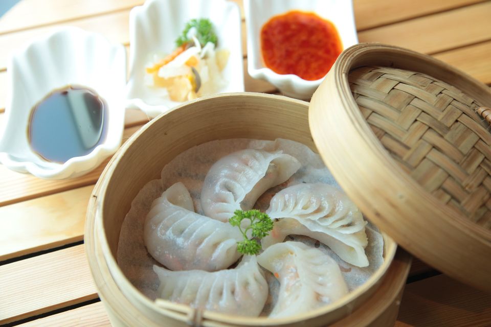 Vancouver: Private Cultural Tour With Pickup & Dimsum Lunch - Experience Highlights