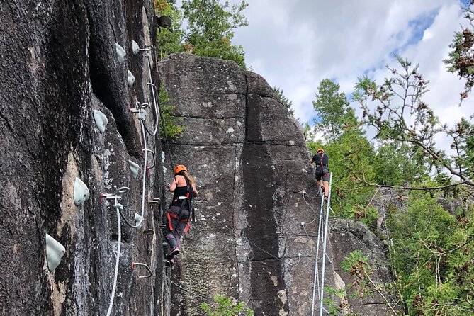 Via Ferrata Mont-Catherine - Inclusions and Services