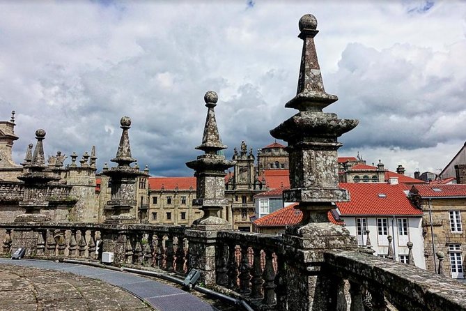 Vigo Shore Excursion: Small Group Santiago De Compostela Full Day Tour - Booking Requirements