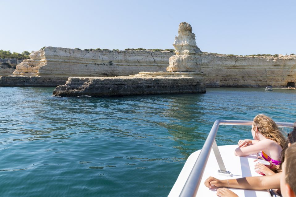 Vilamoura: Benagil Cave Quest Boat Tour - Experience Highlights