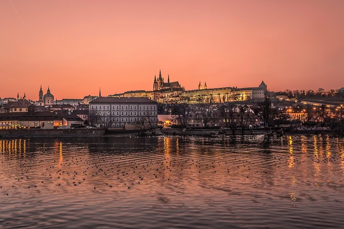 VIP Private Tour Prague: Castle, Lunch, Beer, Boat - Duration Options