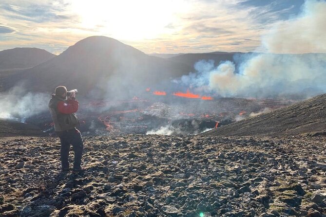 Volcano Hike & Northern Lights Combo Tour - Tour Information