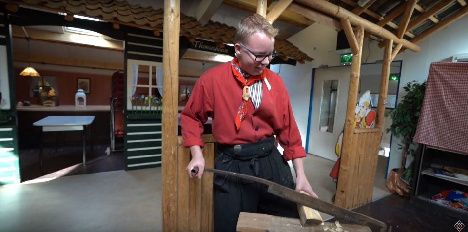 Volendam: 2-Hour Clogmaking Workshop and Cheese Tour - Tour Highlights