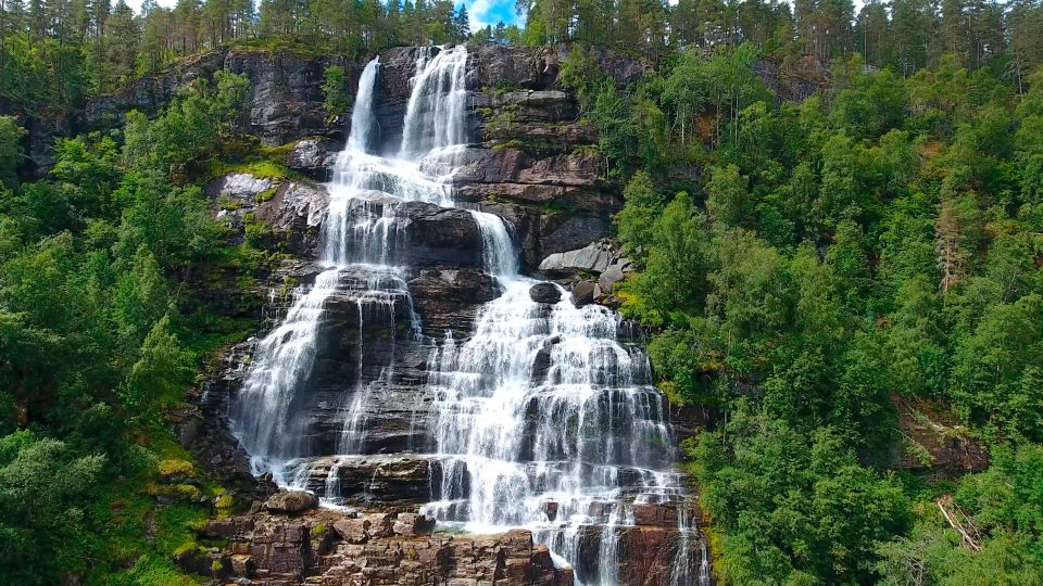 Voss: Guided Fjord & Cidery Tour to Balestrand - Inclusions