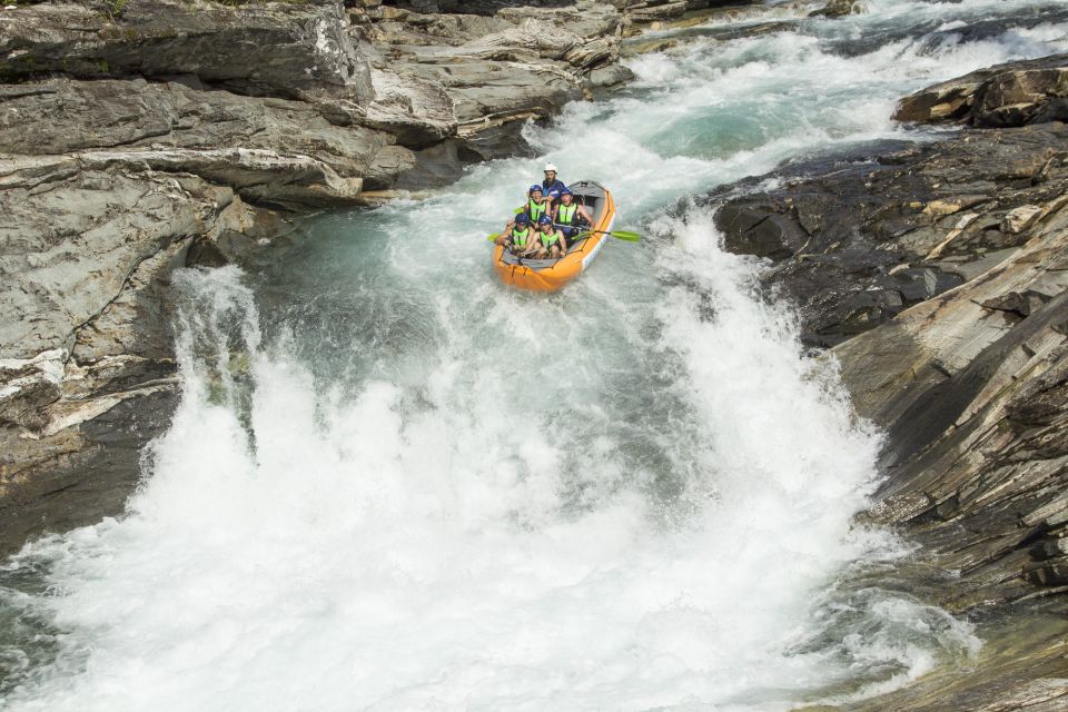 Voss: Thrilling Whitewater Rafting Guided Trip - Experience Highlights