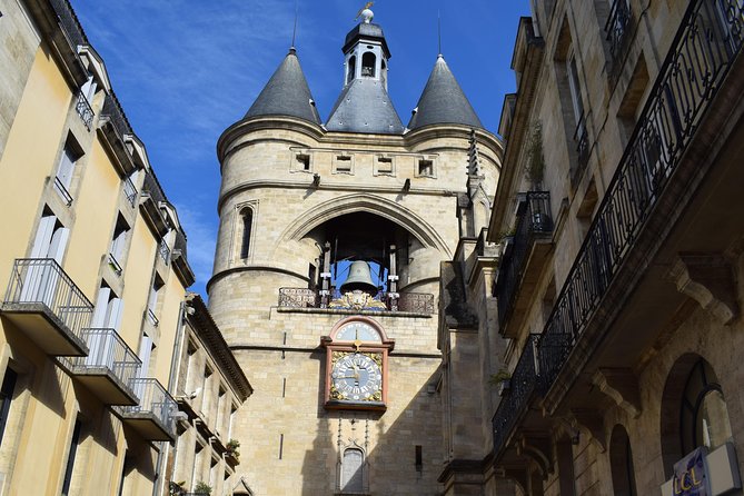 Walk in the Old Bordeaux - Architectural Wonders to Behold