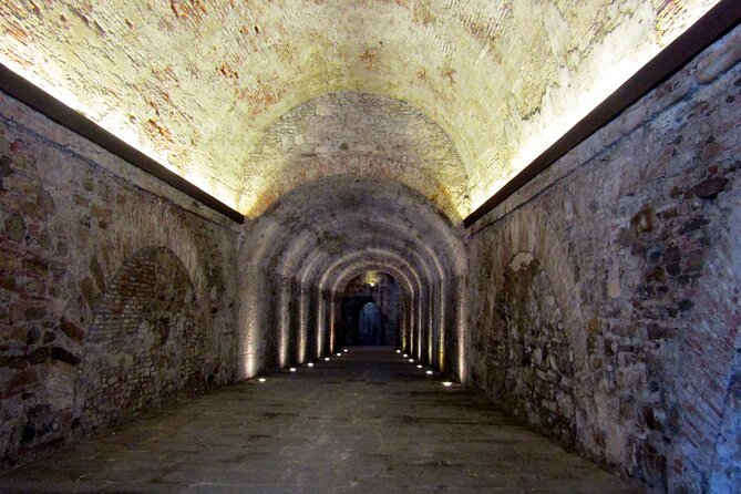 Walking Ramparts Tour in Lucca - Tour Inclusions