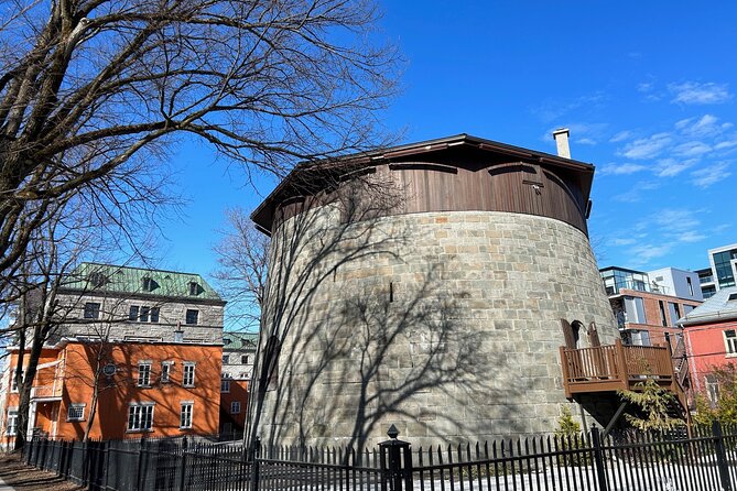 Walking Tour Anecdotes, Crimes & Surprising Revelations in Quebec - Crime Stories Uncovered