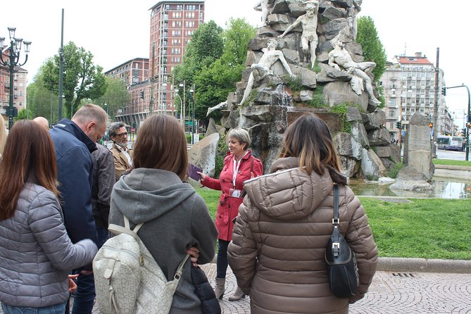 Walking Tour in Small Groups in English - Cancellation Policy Details