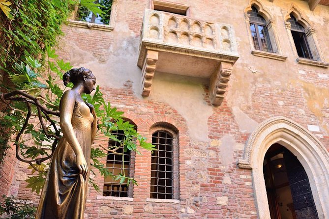 Walking Tour in Verona With Wine Tasting - Inclusions