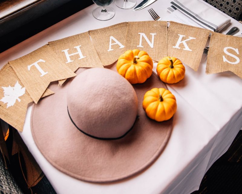 Washington DC: Thanksgiving Buffet Lunch River Cruise - Attire and Menu