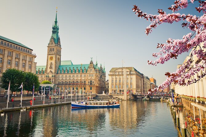 Wealth of Experiences - Hamburg Walking Tour - Inclusions