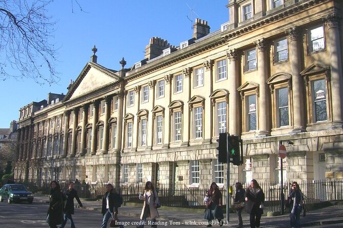 Welcome to Bath: Private Walking Tour Including Bath Abbey - Magnificent Bath Abbey Interiors