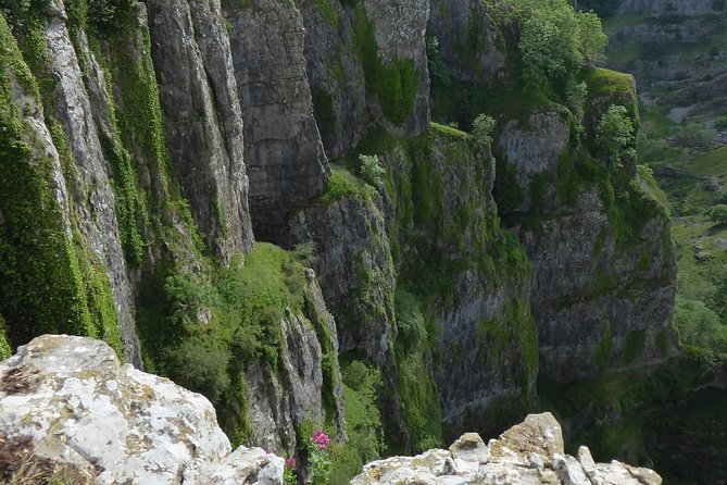 Wells, Cheddar Cheese and Cheddar Gorge - Private Day Trip From Bristol - Cheddar Gorge Exploration